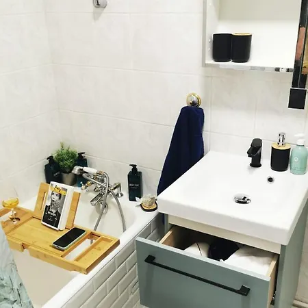 Apartament Grand A La Defense Courbevoie